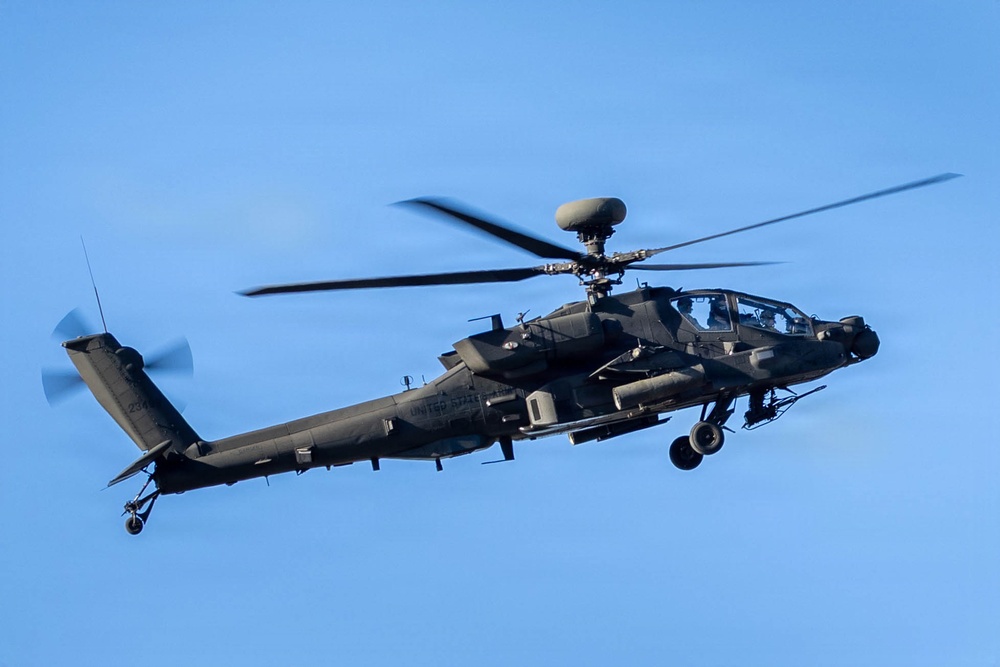 25th CAB Conducts AH-64 Apache Air Assault Operation