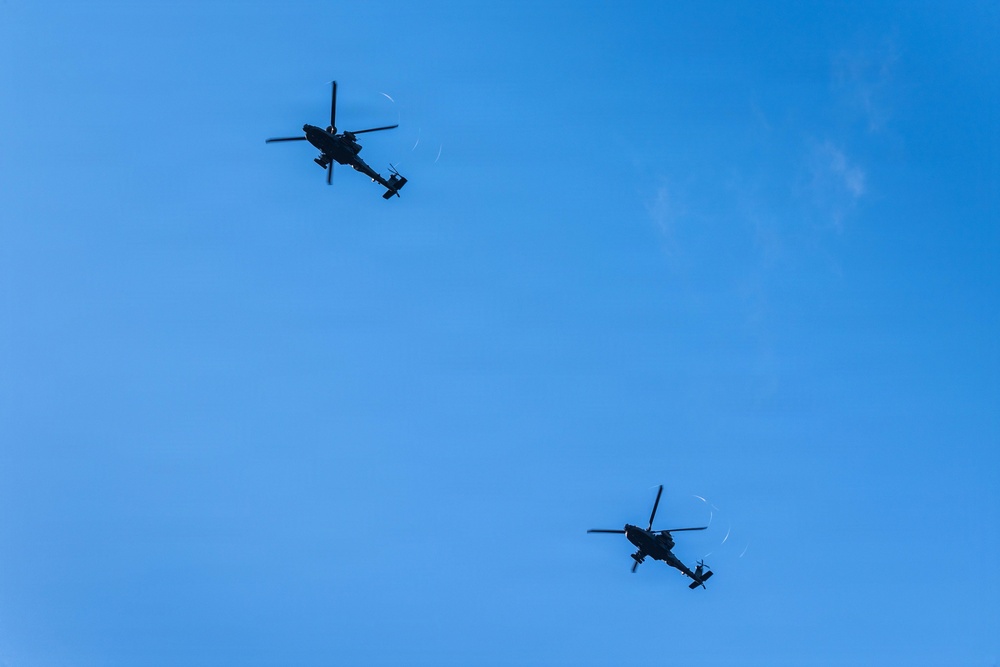 25th CAB Conducts AH-64 Apache Air Assault Operation