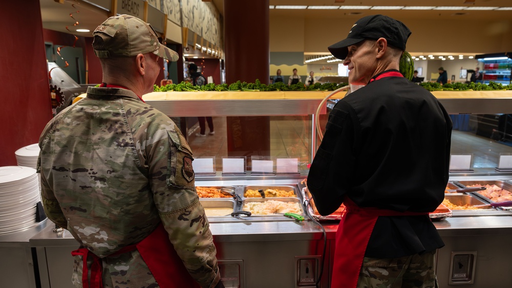 Team Osan leaders join Airmen for holiday meal