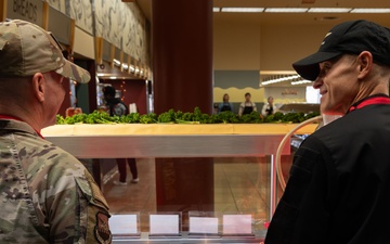 Team Osan leaders join Airmen for holiday meal