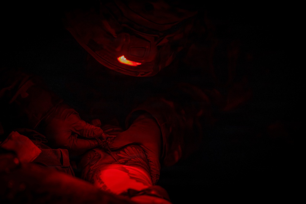 25th ID Conducts Night Operations