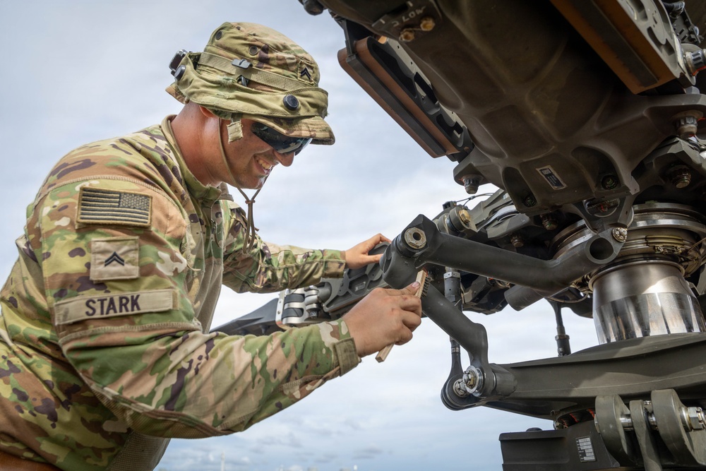 25th CAB Conducts Maintenance at Ford Island