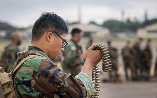 25th CAB Conducts Night Air Assault Operation