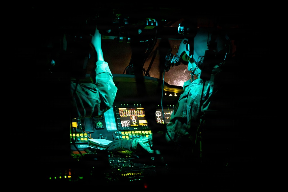 25th CAB Conducts Night Air Assault Operation