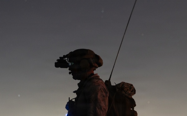 1st Recon Bn., VMX-1 conduct night helocast using CH-53K