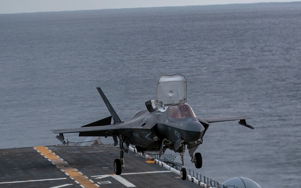 USS Tripoli Conducts F-35 Lightning Flight Operations