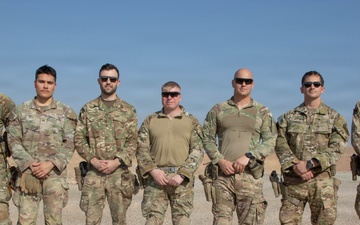 Coalition Forces test their mettle for a Dutch Qualification Badge