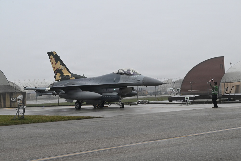 Sustaining Airpower: 510 FS/FGS Hot-Pit Refueling