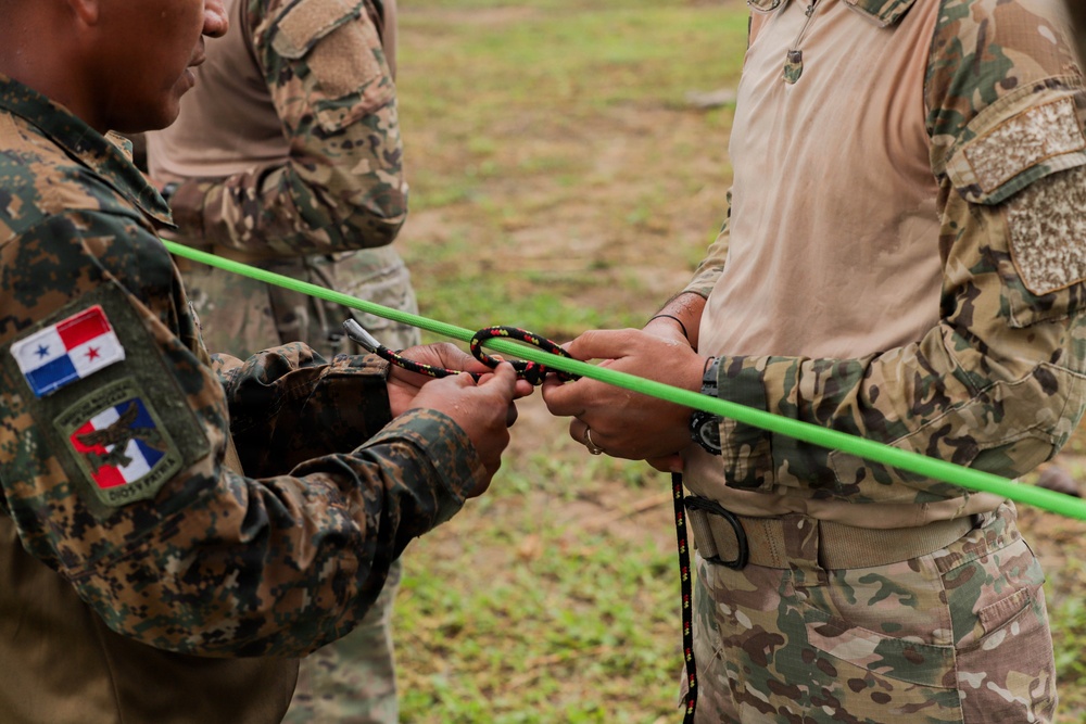 Combined Jungle Operations Training Course 26-2 Day 1