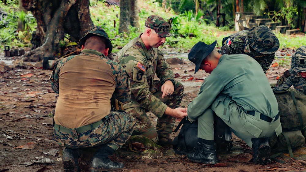 Combined Jungle Operations Training Course 26-2 Day 1