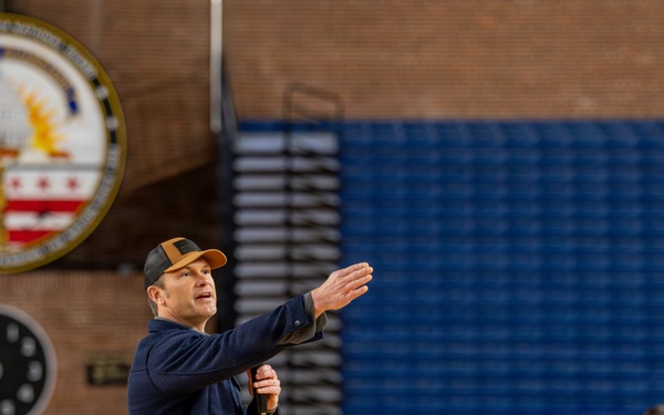 Secretary Hegseth Serves Thanksgiving Meal to JTF-DC Service Members