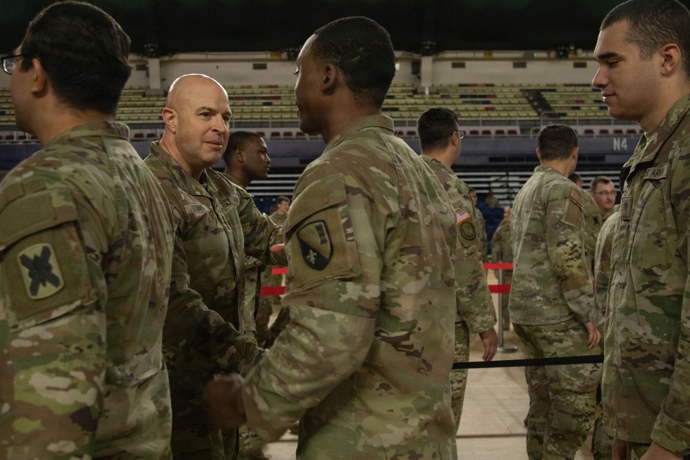 Thanksgiving at the D.C. Armory Brings Together National Guard and Senior Leaders