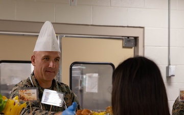 Joint Task Force Southern Guard leadership serves a Thanksgiving meal to service members