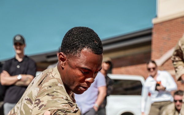 Soldiers Fight it Out at the Annual Civil Affairs 'Come and Take It' Combat Readiness Competition