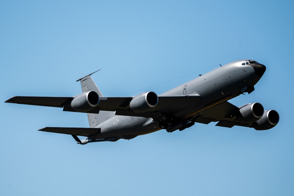 Ready to Refuel: 6 ARW KC-135 crew prepares for Global Thunder 26