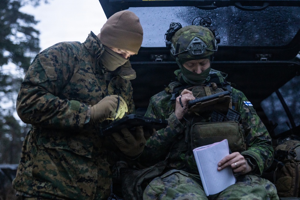 U.S. Marines and Finnish JTAC execute sUAS integrated training in Finland