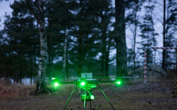 U.S. Marines and Finnish JTAC execute sUAS integrated training in Finland