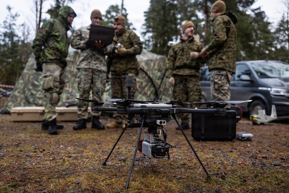 U.S. Marines and Finnish JTAC execute sUAS integrated training in Finland