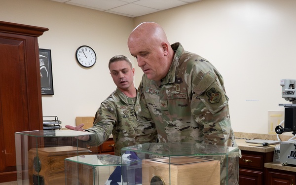 AFCENT Chaplain Visits AFMAO