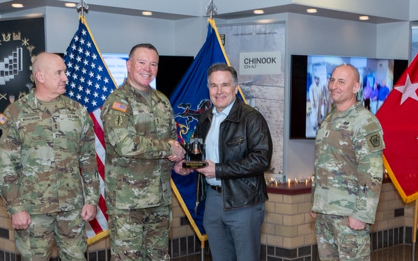 Sen. McCormick visits Pa. National Guard