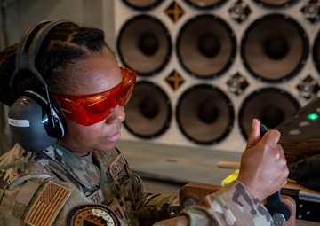 AFRL’s 711 HPW studies impact of noise on performance, hearing health