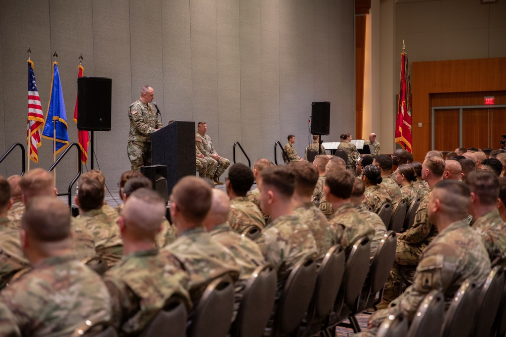 Wisconsin National Guard's 1-121 Field Artillery Regiment Departs for Deployment