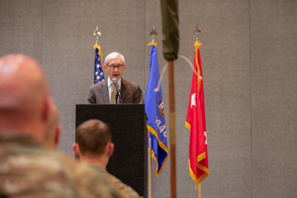 Wisconsin National Guard's 1-121 Field Artillery Regiment Departs for Deployment