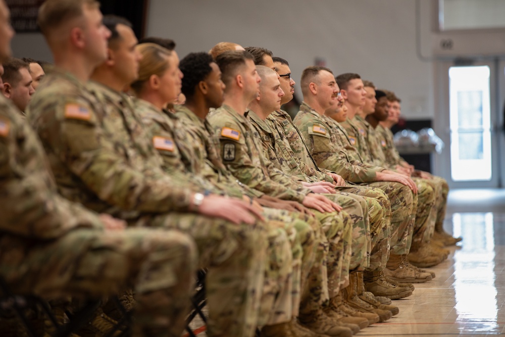 Wisconsin National Guard's 1-121 Field Artillery Regiment Departs for Deployment