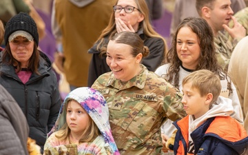 Wisconsin National Guard's 1-121 Field Artillery Regiment Departs for Deployment