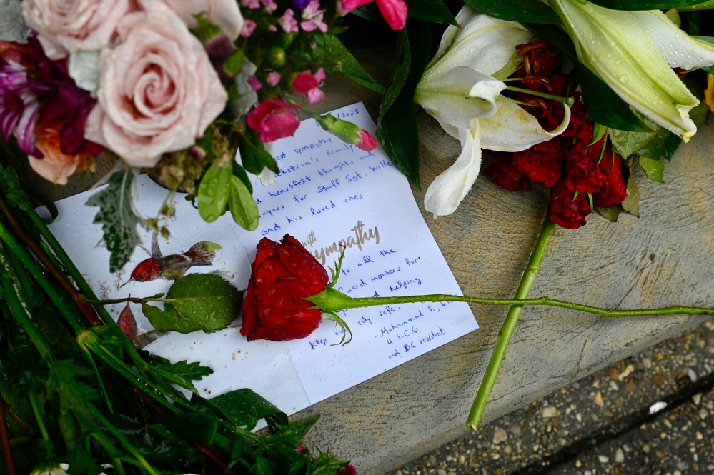 Public honors U.S. Army Spc. Beckstrom and Air Force Staff Sgt. Wolfe