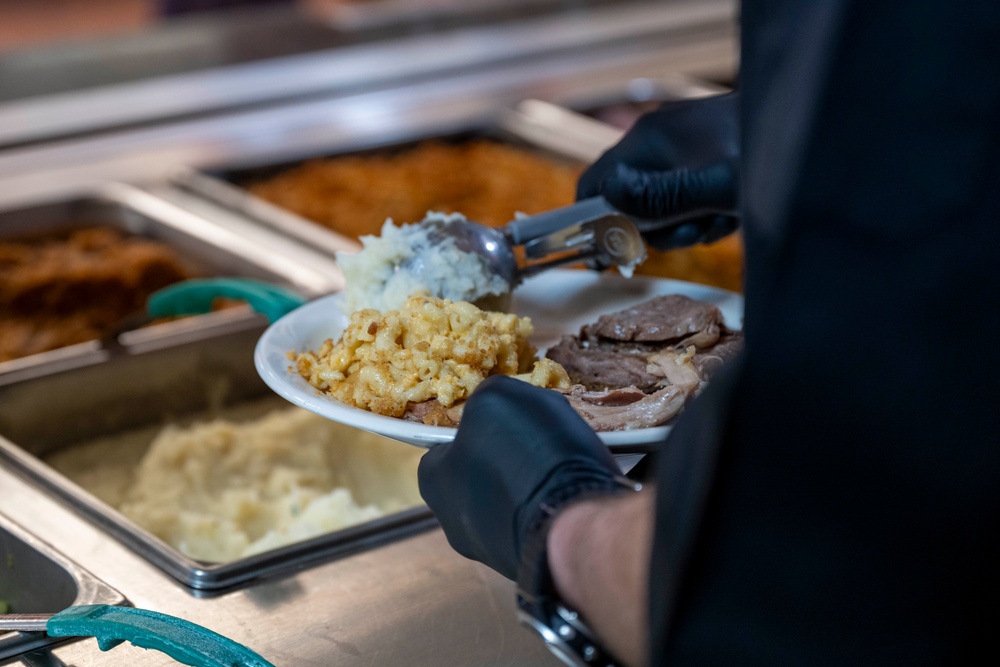 354th Fighter Wing hosts annual Thanksgiving meal