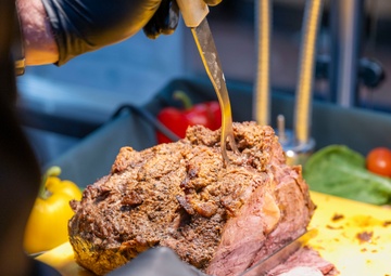 354th Fighter Wing hosts annual Thanksgiving meal