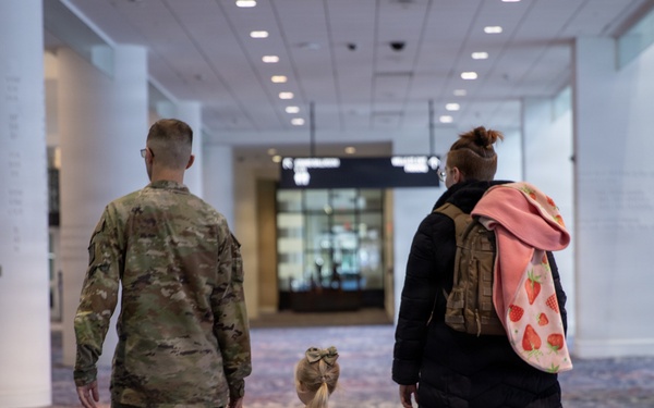 Wisconsin National Guard's 1-121 Field Artillery departs for deployment