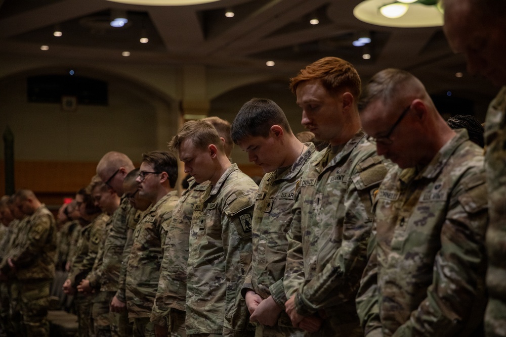 Wisconsin National Guard's 1-121 Field Artillery departs for deployment