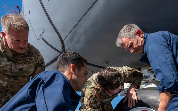 Leadership learns from the line: 909th AMU showcases excellence