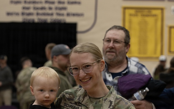 Wisconsin National Guard's 1-121 Field Artillery departs for deployment