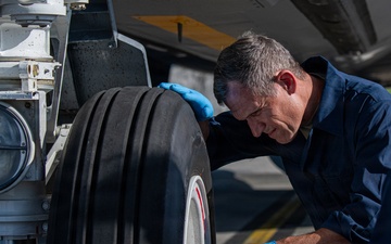 Leadership learns from the line: 909th AMU showcases excellence