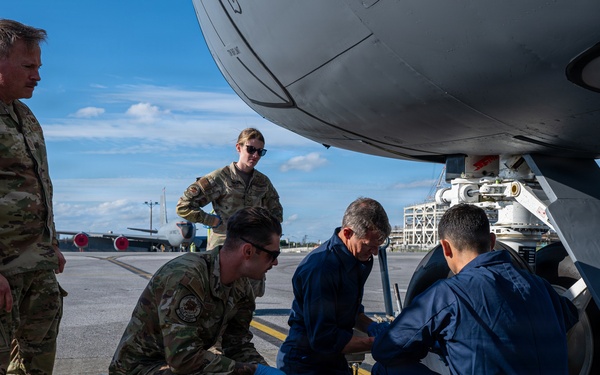 Leadership learns from the line: 909th AMU showcases excellence