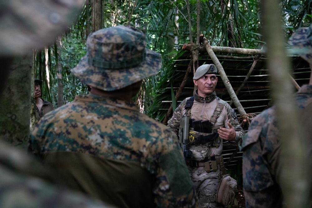 Combined Jungle Operations Training Course 26-2: Day 3