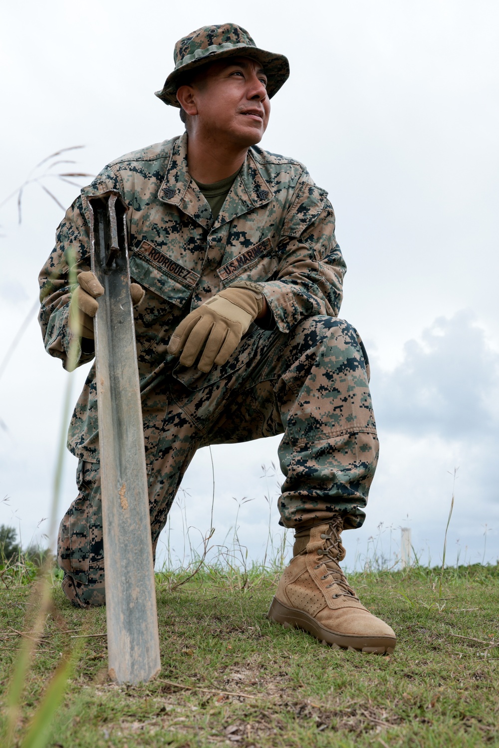 3d Intelligence Battalion conducts meteorological and oceanographic sensor field training at Kin Blue