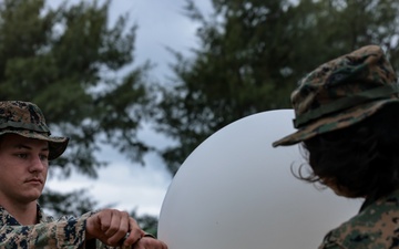 3d Intelligence Battalion conducts meteorological and oceanographic sensor field training at Kin Blue