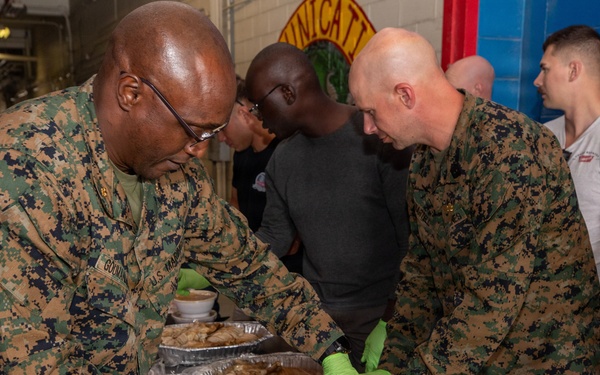 3rd MLG Communications Company Holds Thanksgiving Holiday Party