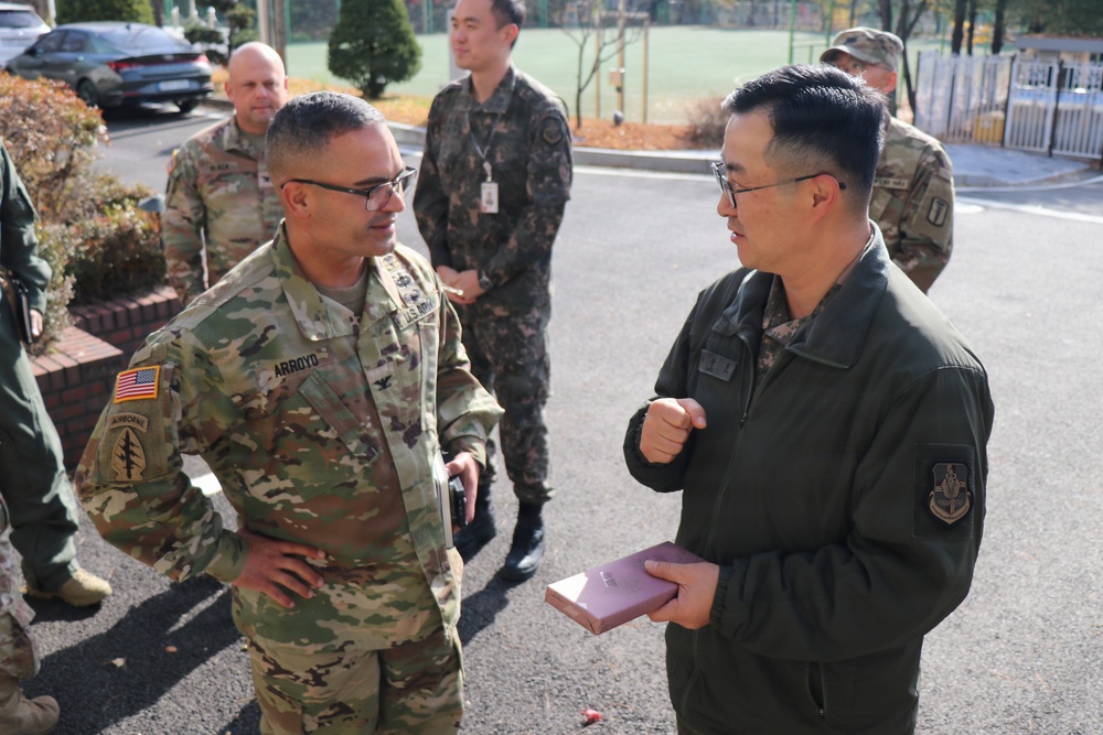 65th Medical Brigade Command Team and 549th Hospital Center Command Team Visit Republic of Korea Armed Forces Medical Command