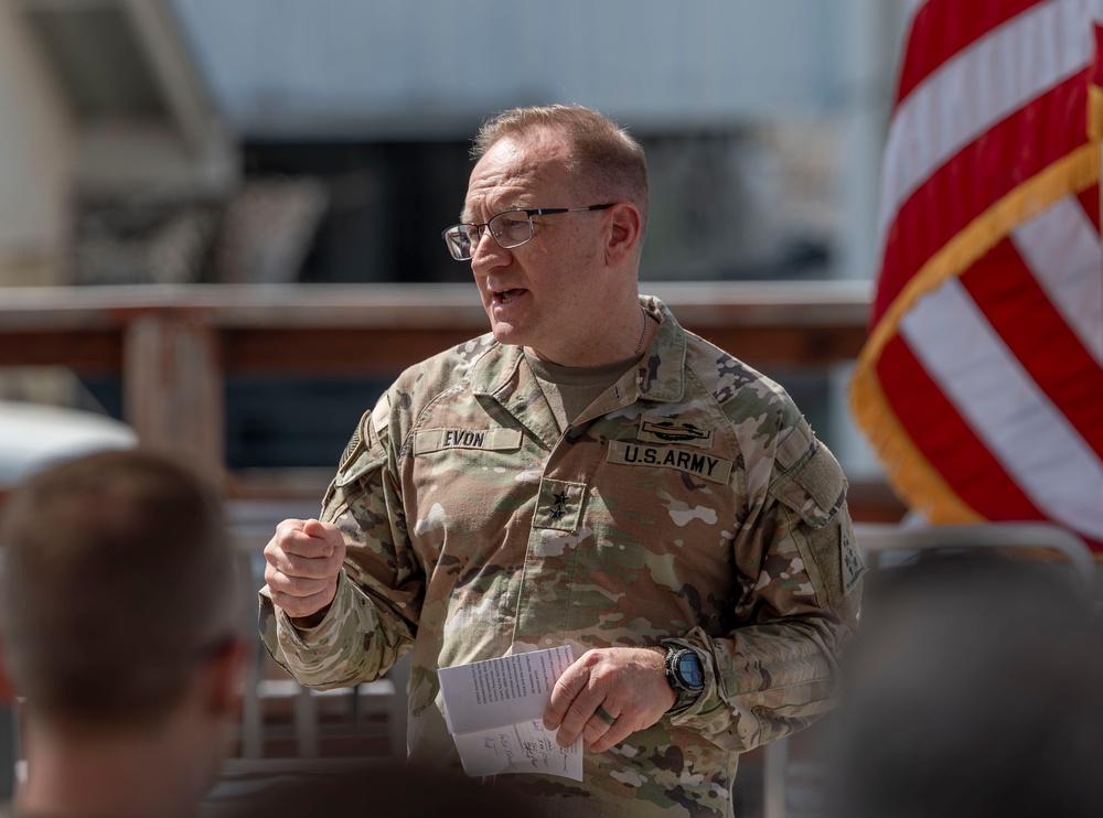 The Adjutant General of the Connecticut National Guard Engages with 75th EAS Airmen, Recognizes Their Contributions to the Mission