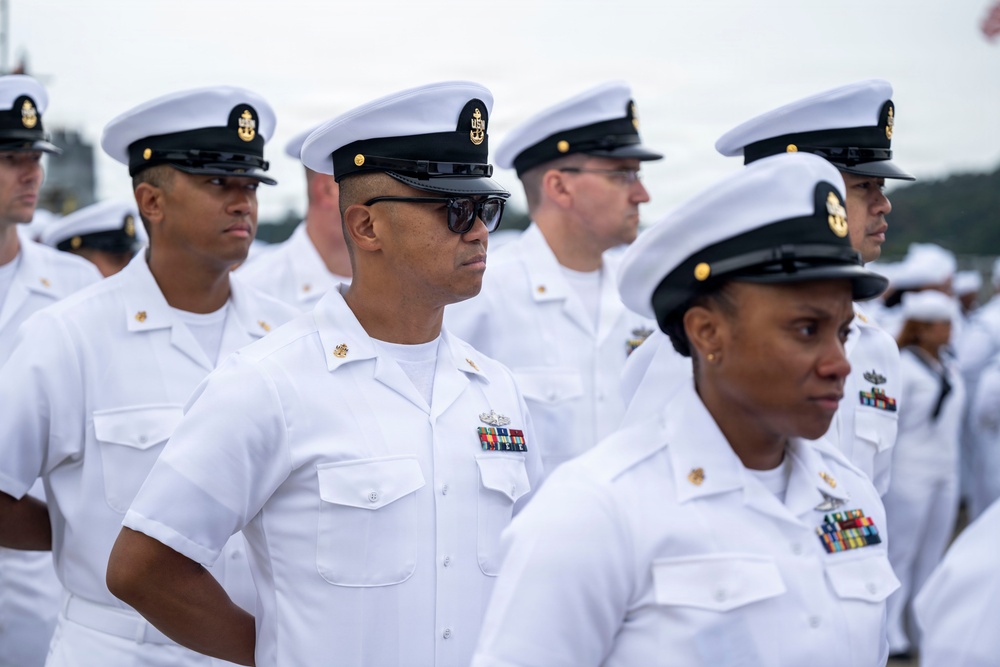USS Howard (DDG 83) Change of Command Ceremony