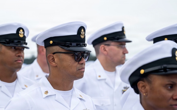 USS Howard (DDG 83) Change of Command Ceremony