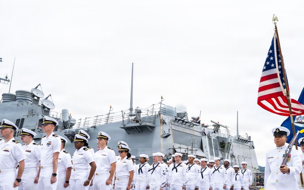 USS Howard (DDG 83) Change of Command Ceremony