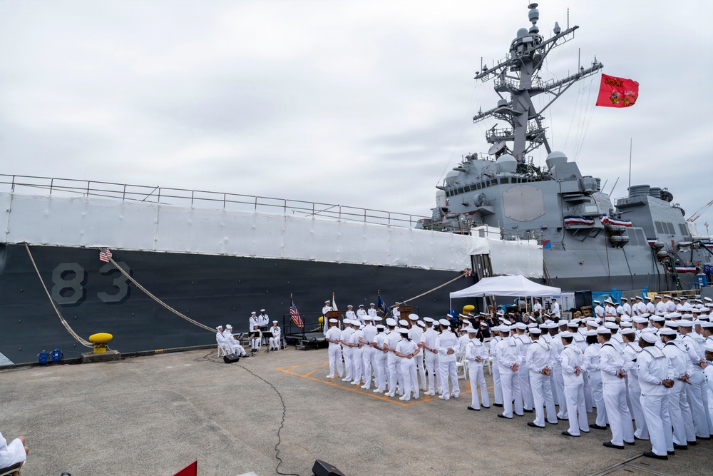 USS Howard (DDG 83) Change of Command Ceremony