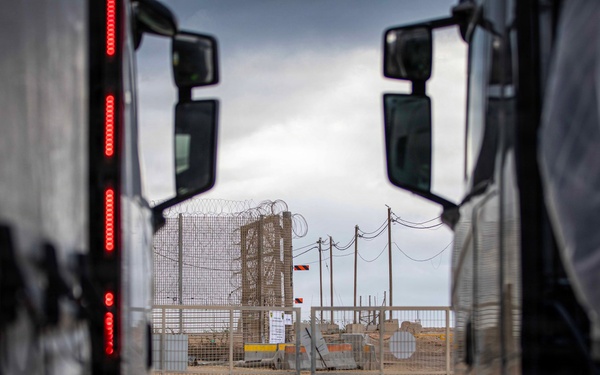 Humanitarian Aid at the Zikim Crossing