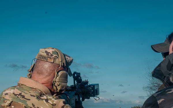 Distinguished Guests visit 52D air defenders during FlyTrap 4.5 DV Day